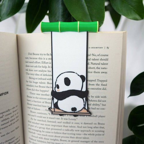 3D CALM SWINGING PANDA BOOKMARK