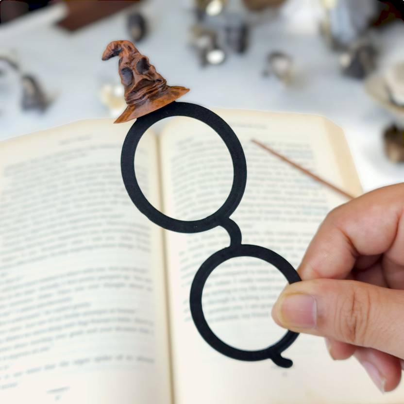 HARRY POTTER BOOKMARK