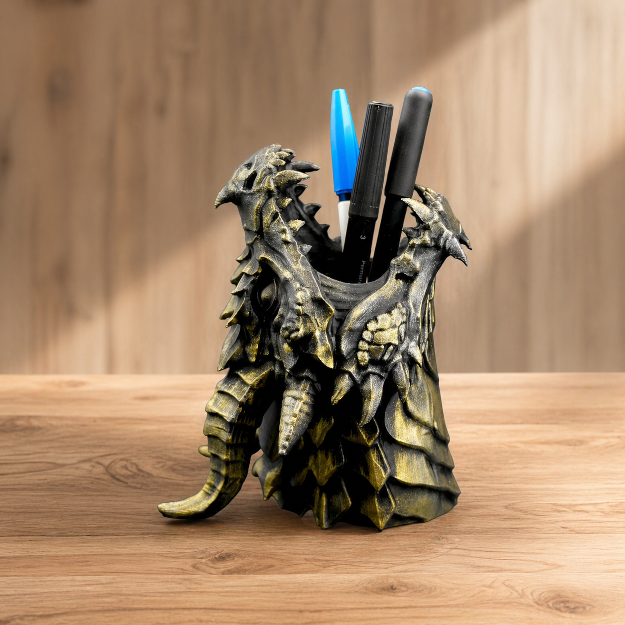 Golden Dragon Skull Pen Holder – Fantasy Beast Desk Organizer | Gothic Style Stationery Stand