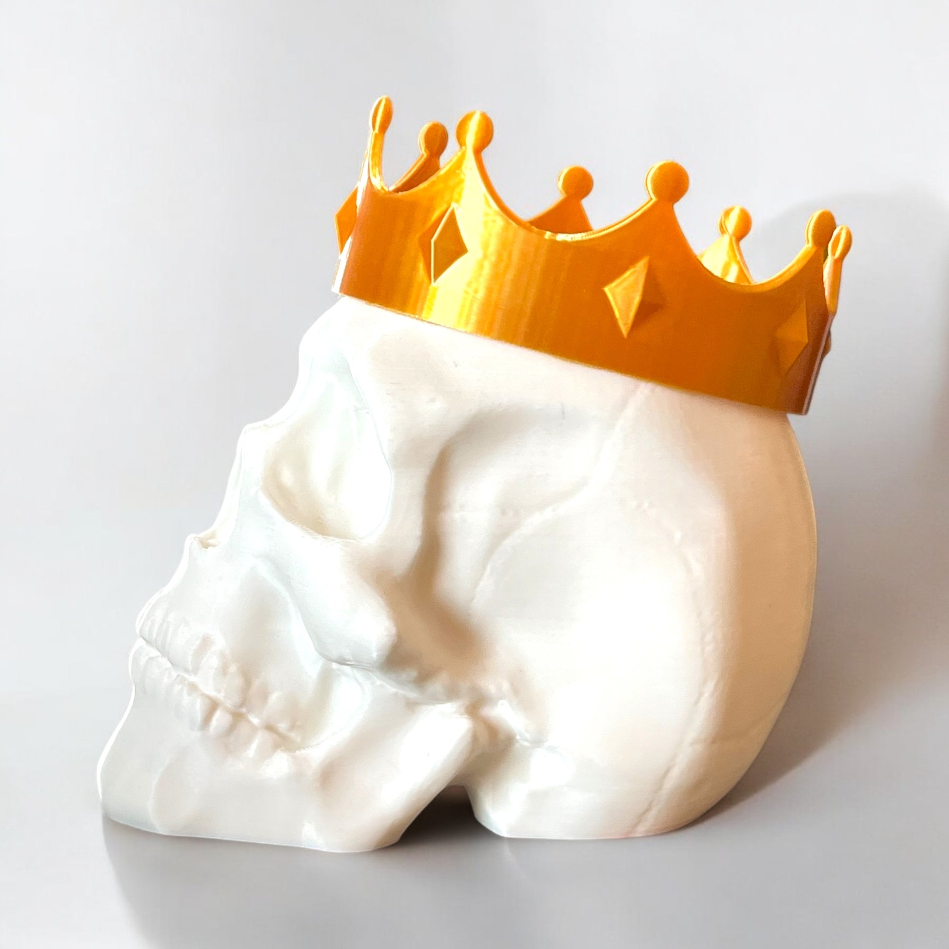 ROYAL KING'S SKULL PEN HOLDER, TRENDY DESK ORGANIZER, PLASTIC FUNKY PEN PENCIL HOLDER