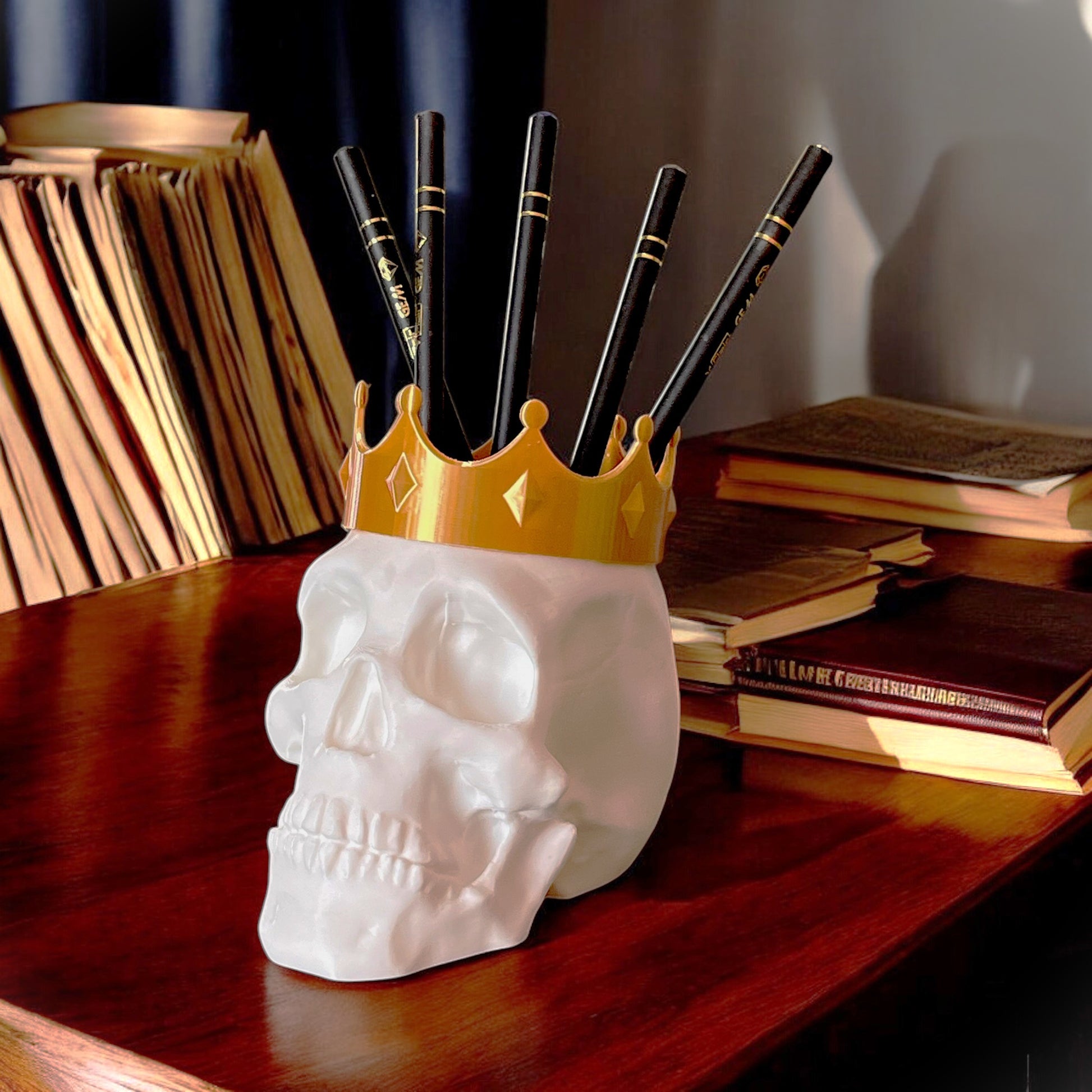 ROYAL KING'S SKULL PEN HOLDER, TRENDY DESK ORGANIZER, PLASTIC FUNKY PEN PENCIL HOLDER