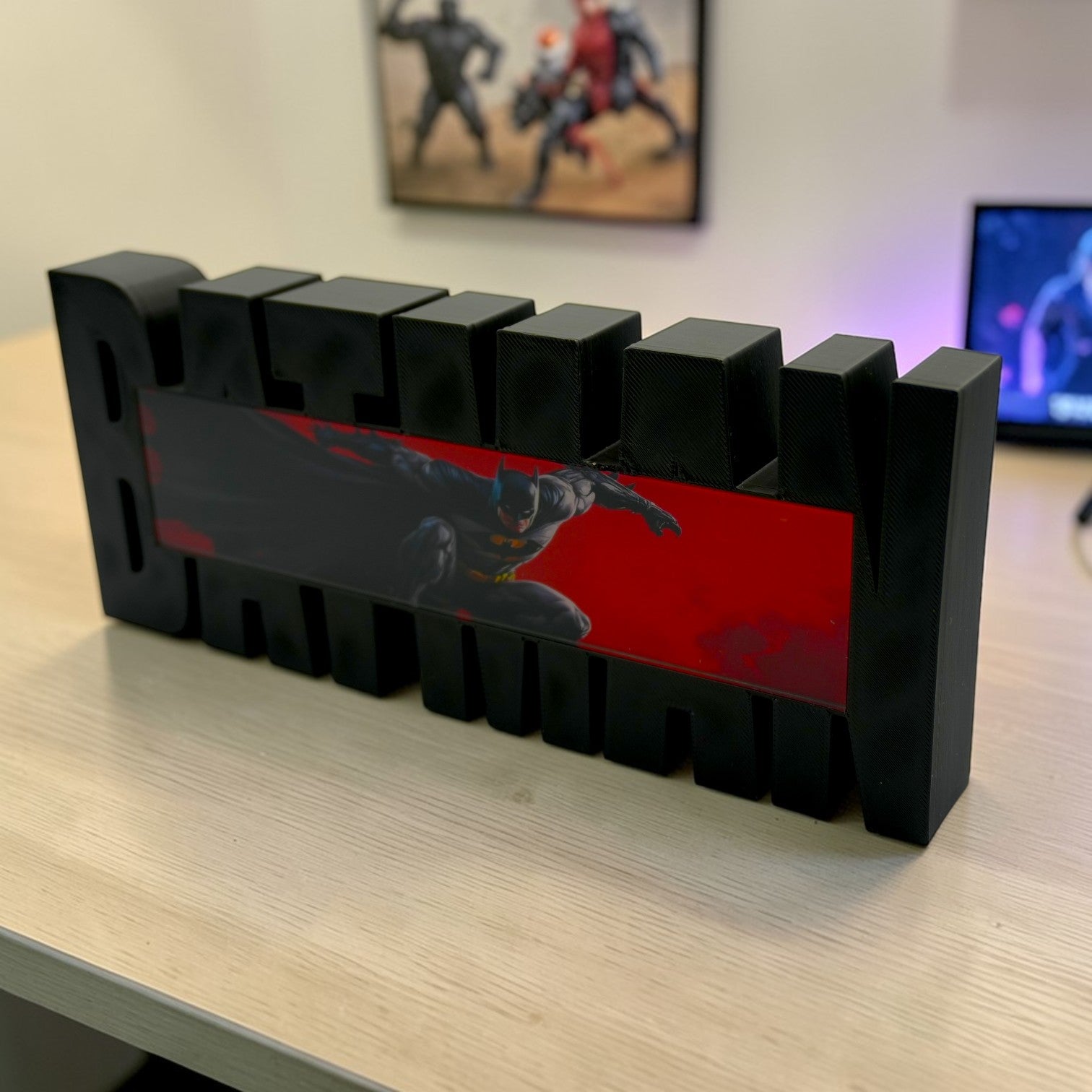 Batman Shadow Strike Tabletop Superhero Desk And Home Decor And Collectibles