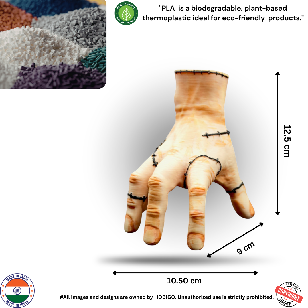 Cursed Hand Pen Holder – Horror Aesthetic Desk Organizer