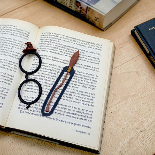 Magic Theme Funky P02 Bookmark, Plastic Bookmark, Flying Broom & Talking Hat